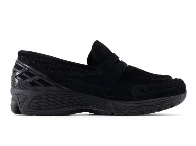 New Balance 1906L Black Suede