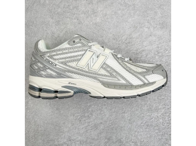 New Balance 1906R Silver