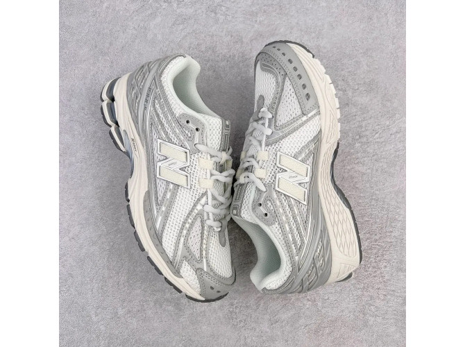 New Balance 1906R Silver
