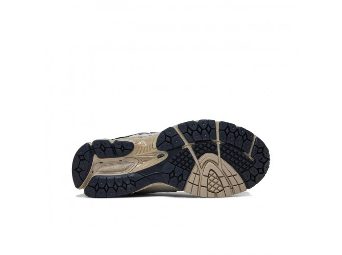 New Balance 1906R White Silver