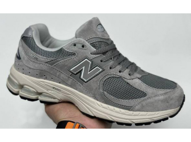 New Balance 2002R Marblehead