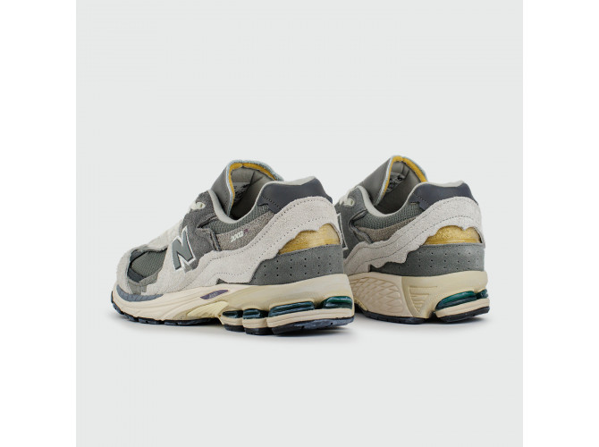 New Balance 2002 R Protection Pack Grey