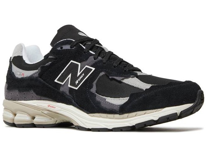 New Balance 2002 R Protection Pack Black Grey