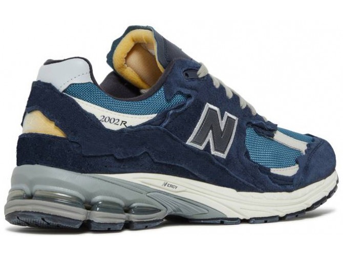 New Balance 2002 R Protection Pack Dark Navy синие