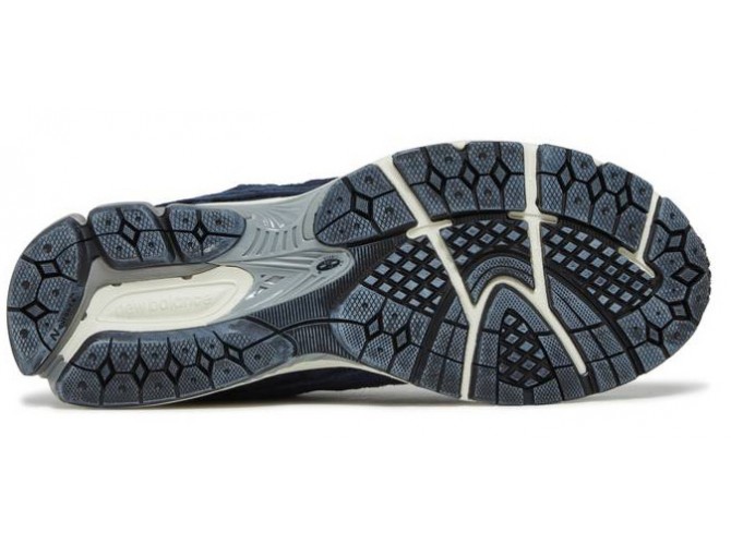 New Balance 2002 R Protection Pack Dark Navy синие