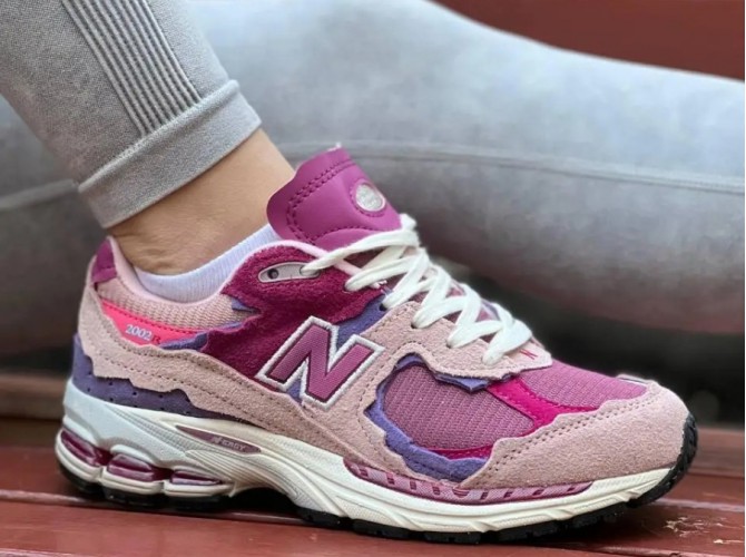 New Balance 2002 R Protection Pack Pink Purple