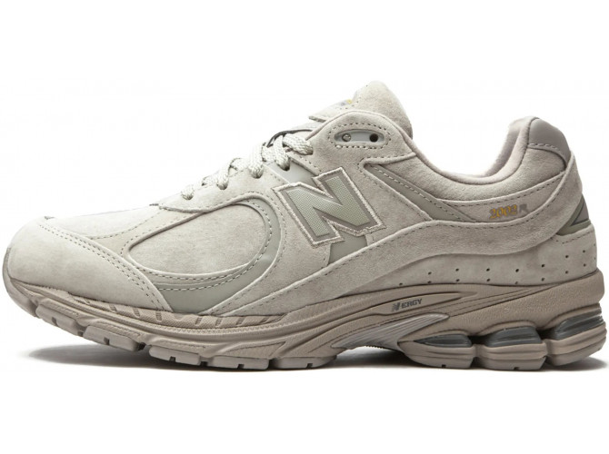 New Balance 2002 R Protection Pack Smoke Grey