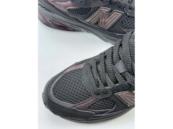 New Balance 2010 Black Ice
