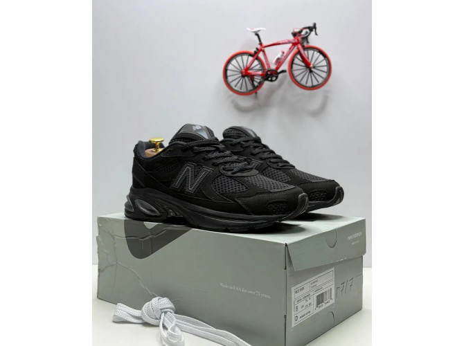 New Balance 2010 Black