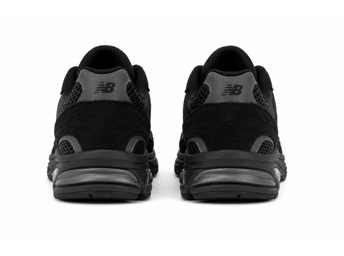 New Balance 2010 Triple Black
