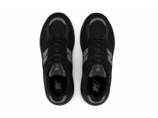 New Balance 2010 Triple Black
