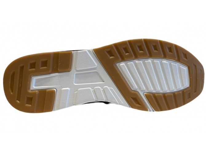 Кроссовки New Balance 574  мужские черные кожаные матовые