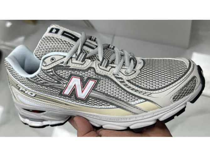 New Balance 740 Deep Grey White