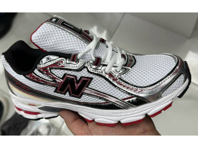 New Balance 740 White Energy Black Red