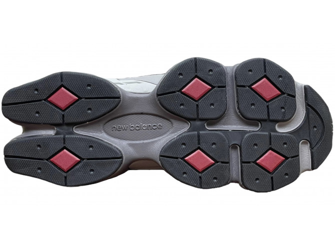 New Balance 9060 Black Grey с мехом