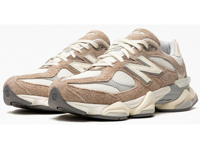 New Balance 9060 Driftwood Beige