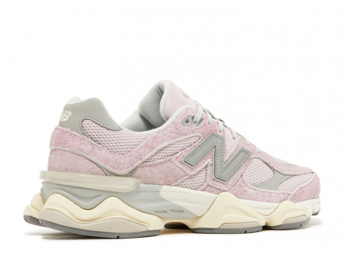 New Balance 9060 'december Sky'