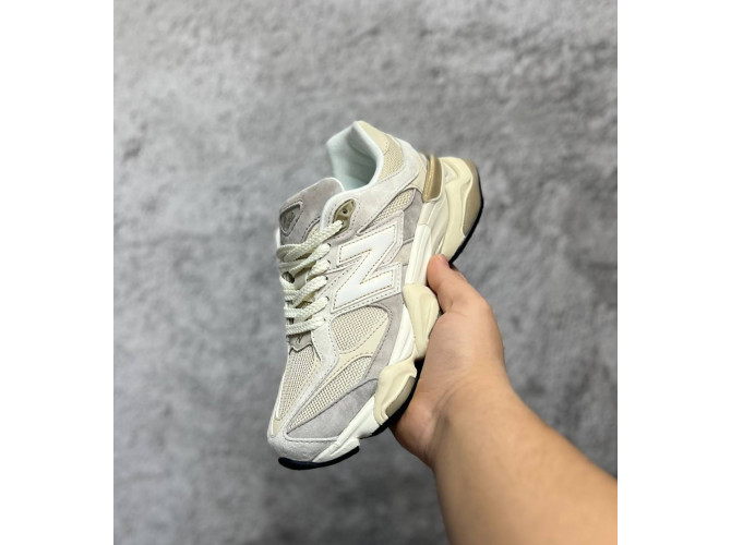 New Balance 9060 Linen Timberwolf