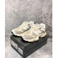 New Balance 9060 Linen Timberwolf