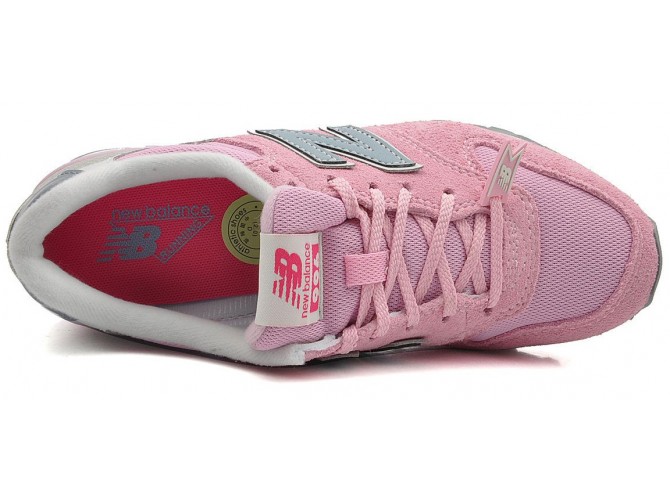 New Balance 996 женские розовые с серым