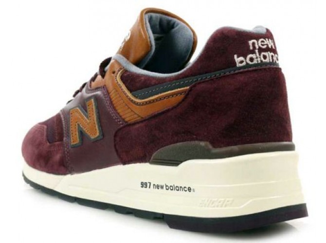 Кроссовки New Balance 997 женские бордовые