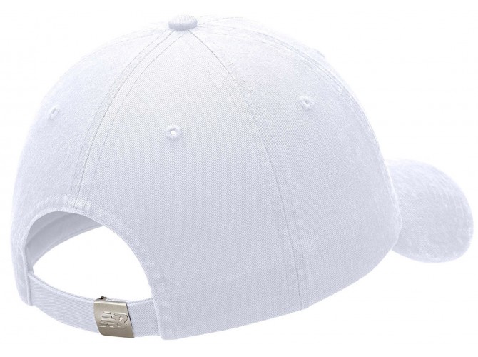 Бейсболка New Balance 6-Panel Curved Brim Classic Hat белая