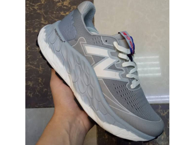 New Balance Fresh Foam More Trail V3 Grey