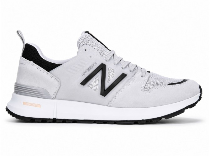 New Balance RC-2
