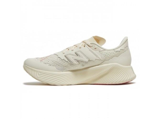 New Balance Fuel Cell RC Elite V 2 Energy White