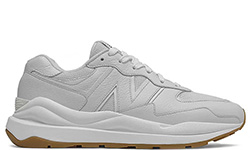 New Balance 5740 Leather Grey серые спортивные